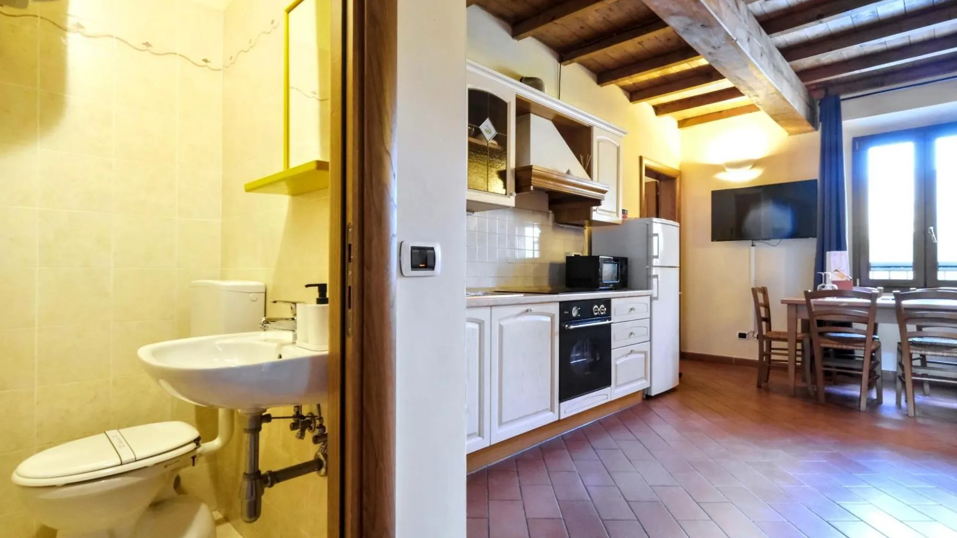 Wine Apartments Florence Barbaresco