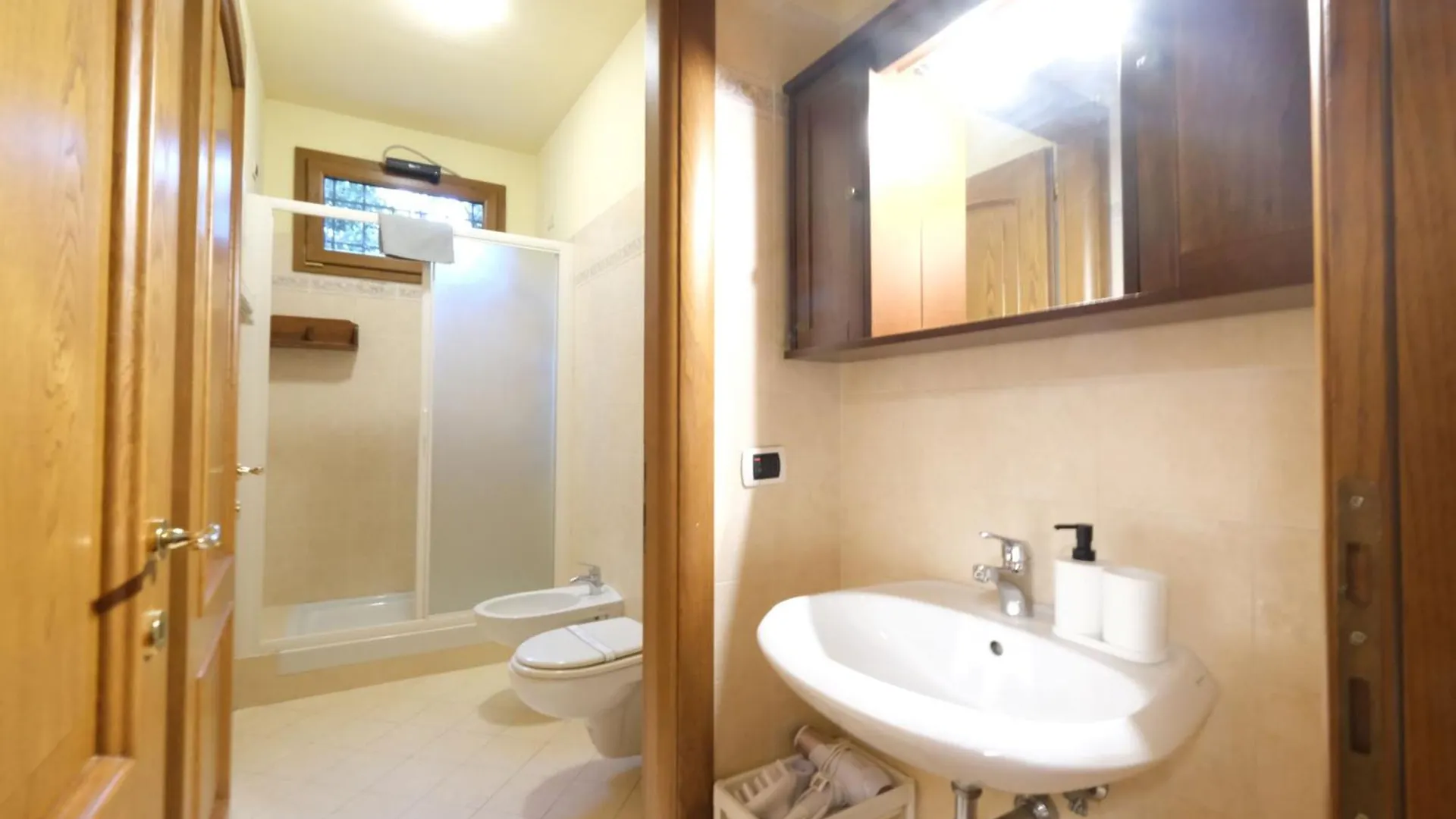 Wine Apartments Florence Barbaresco