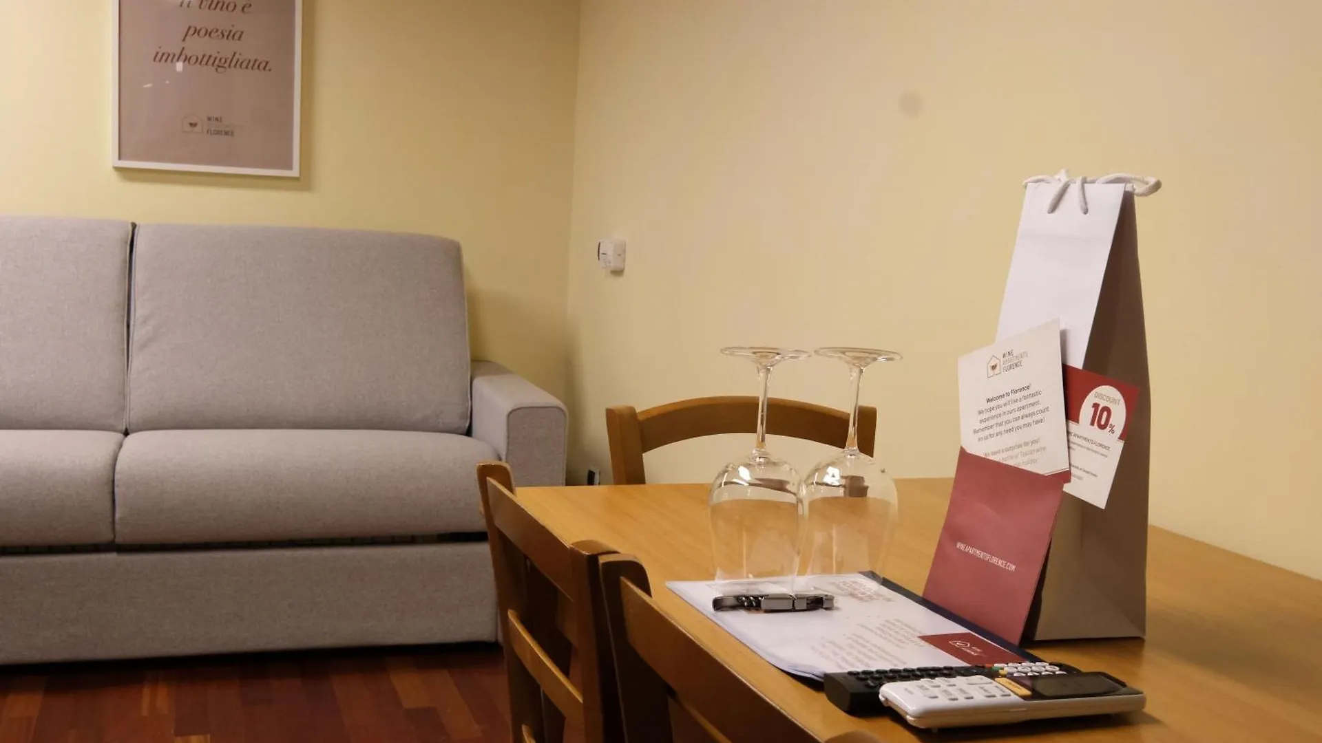 Wine Apartments Florence Barbaresco