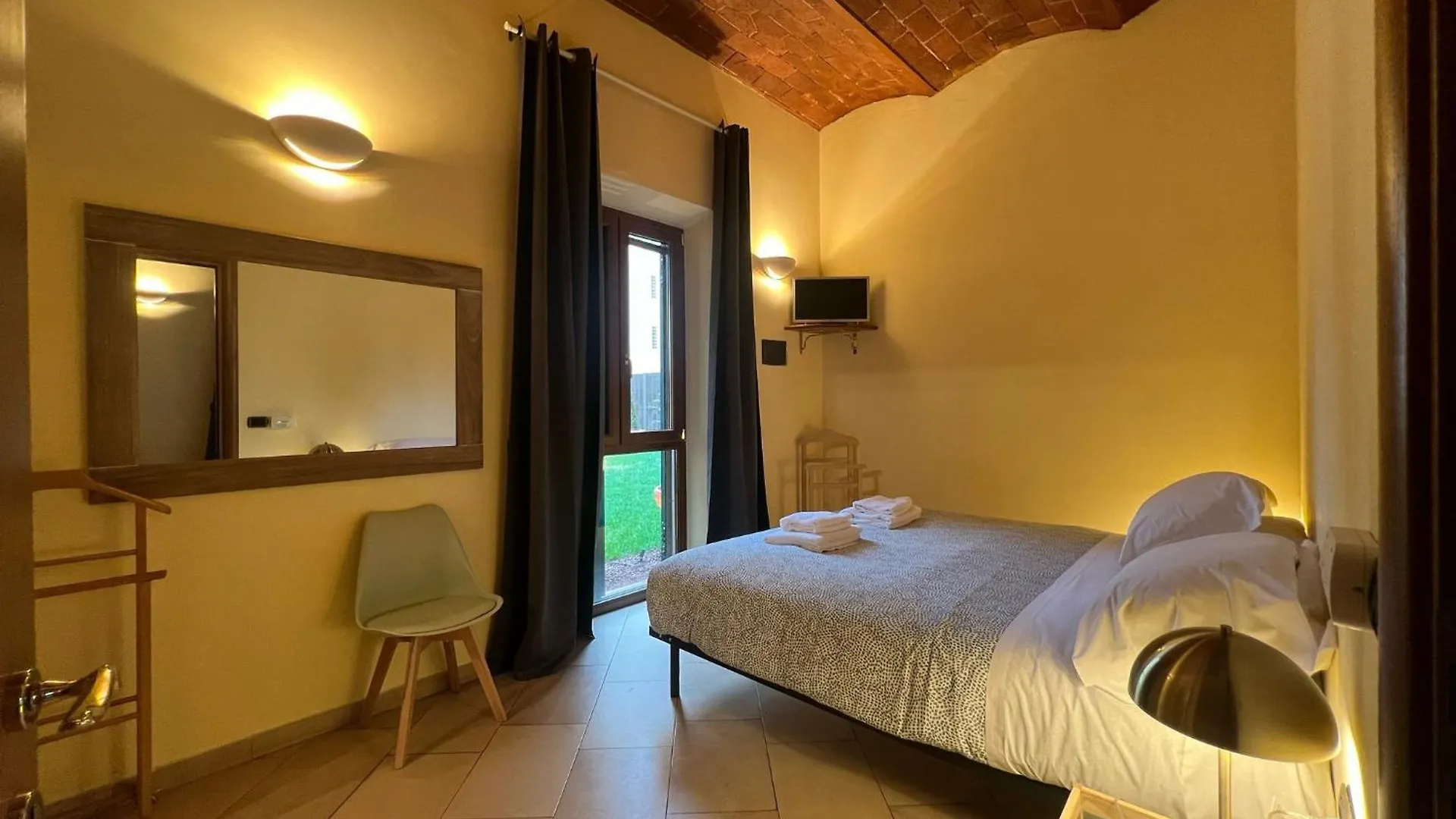 Wine Apartments Florence Barbaresco